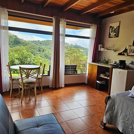 Monteluna Studios Monteverde Екстер'єр фото