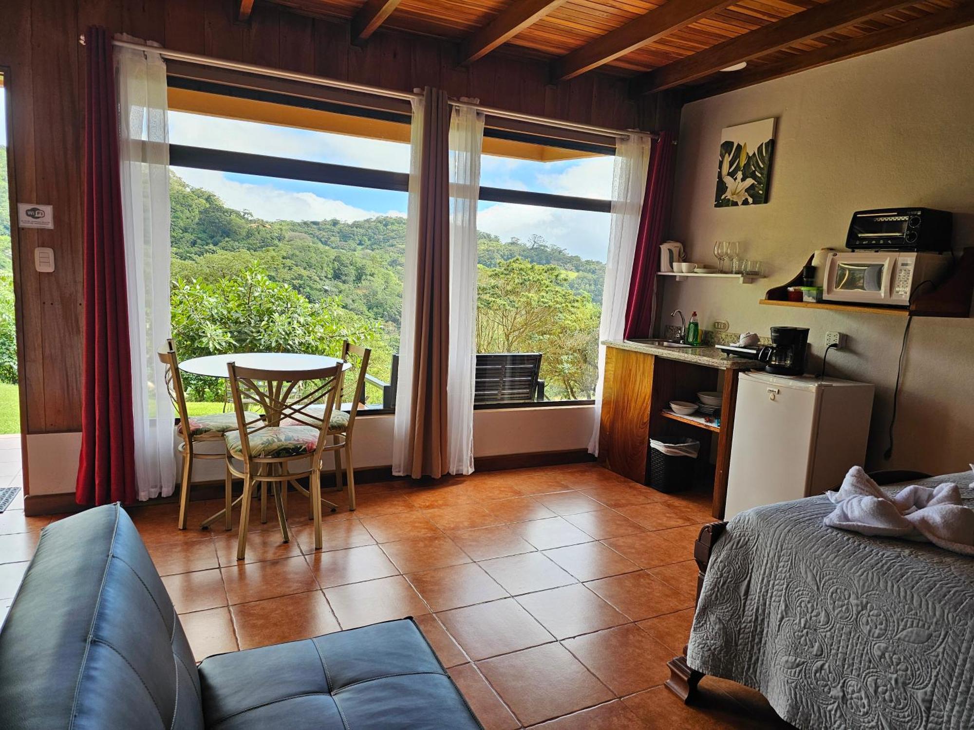 Monteluna Studios Monteverde Екстер'єр фото